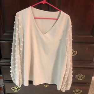 Chic White Blouse with Textured Sleeves